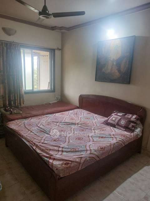 2 BHK Flat In Preetam Park Apartment, Kandivali East For Sale  In Thakur Complex Road