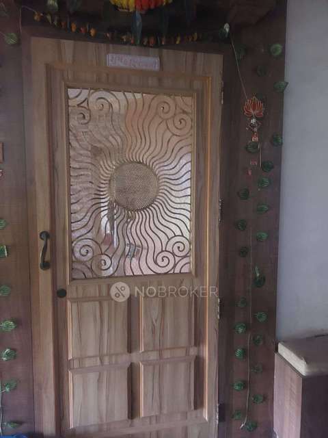 2 BHK Flat In Preetam Park Apartment, Kandivali East For Sale  In Thakur Complex Road