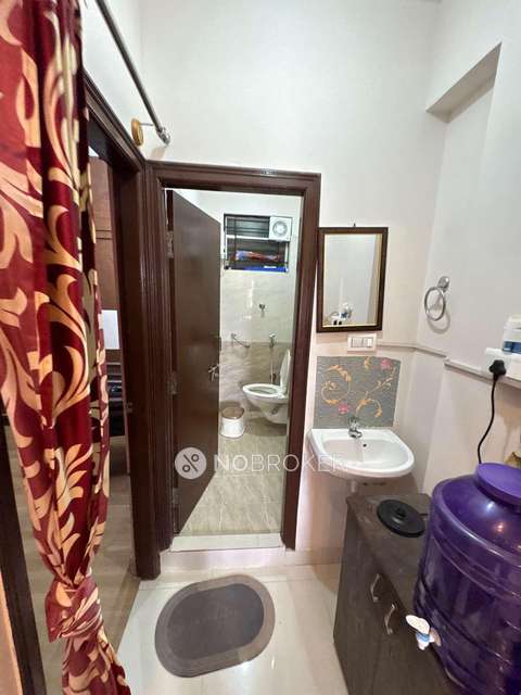 2 BHK Flat In Kv Sri Venkatadri Castle For Sale  In Hosa Road