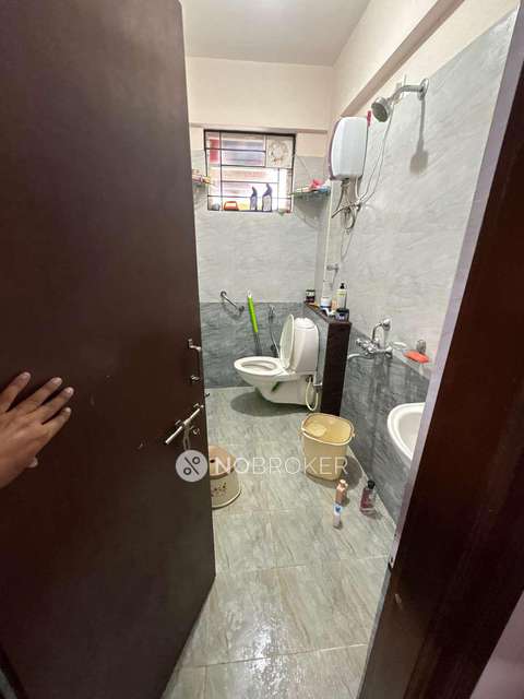 2 BHK Flat In Kv Sri Venkatadri Castle For Sale  In Hosa Road