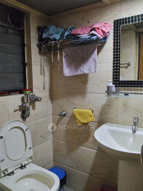 4+ BHK Flat In Lotus Hiranandani Powai For Sale  In Powai