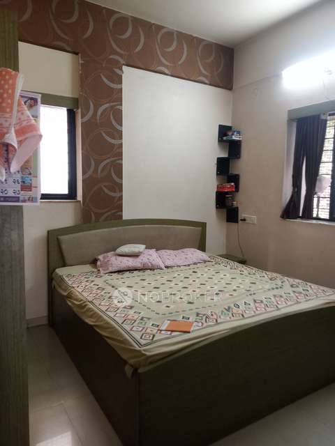 4 BHK Flat For Sale  In Shahu Colony Lane No. 11