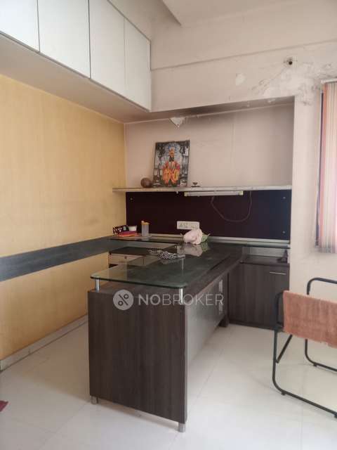 4 BHK Flat For Sale  In Shahu Colony Lane No. 11