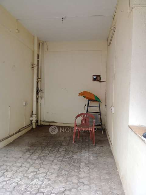 4 BHK Flat For Sale  In Shahu Colony Lane No. 11