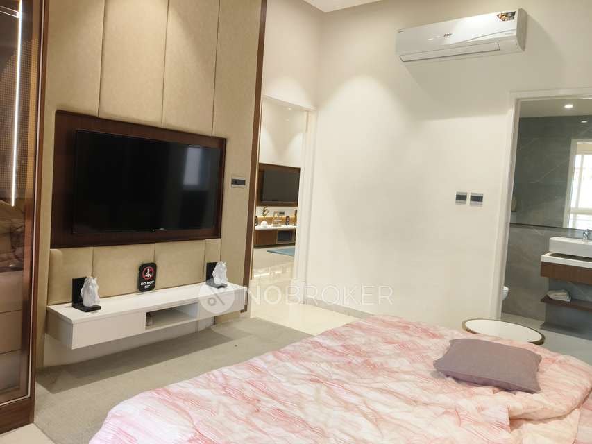 2 BHK Flat In Urbanrise On Cloud 33 For Sale  In Bachupally