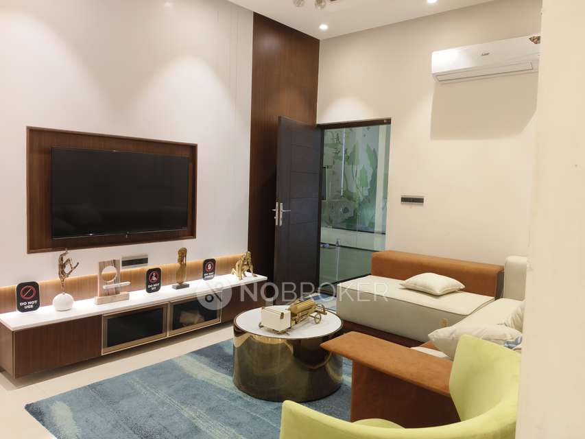 2 BHK Flat In Urbanrise On Cloud 33 For Sale  In Bachupally