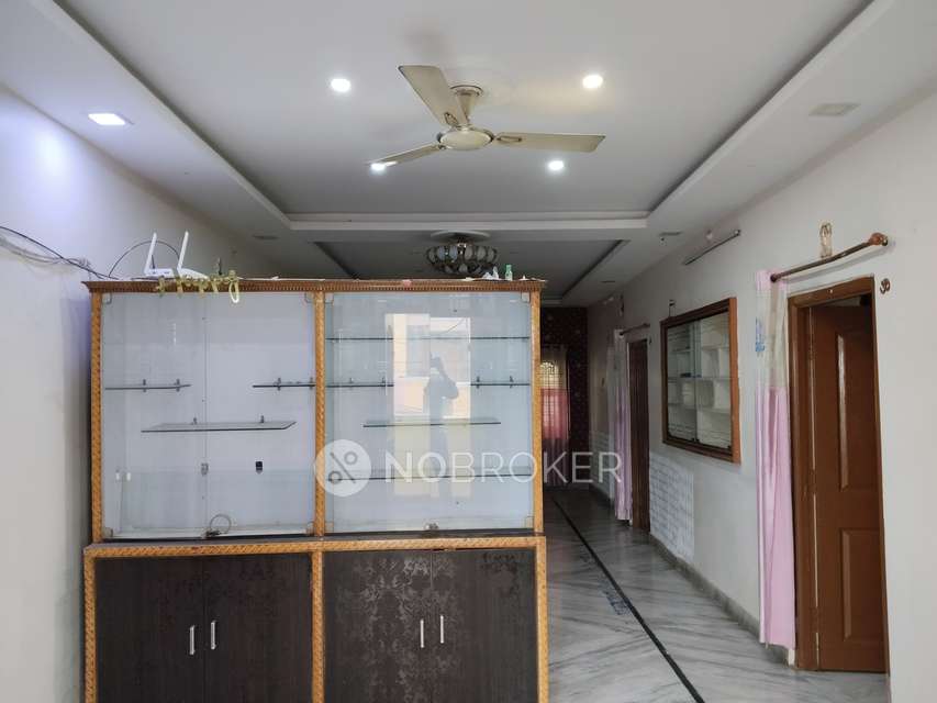 4+ BHK Flat For Sale  In Amberpet