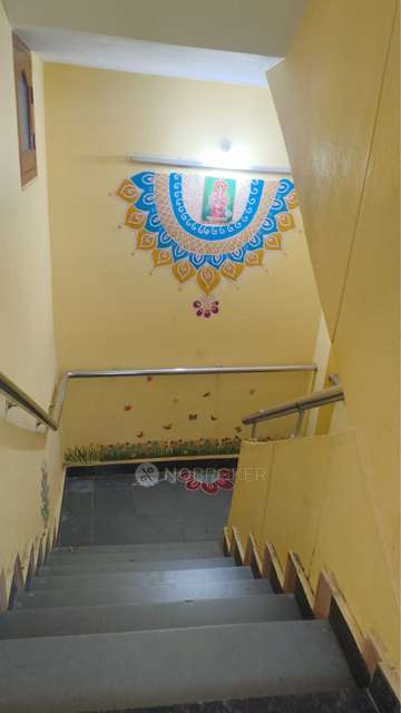 4+ BHK Flat For Sale  In Amberpet