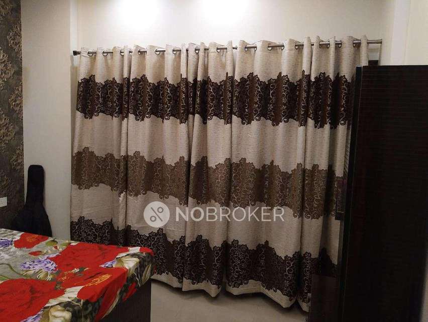 3 BHK Flat In Palm Grove Heights,   For Sale  In Sectir 52