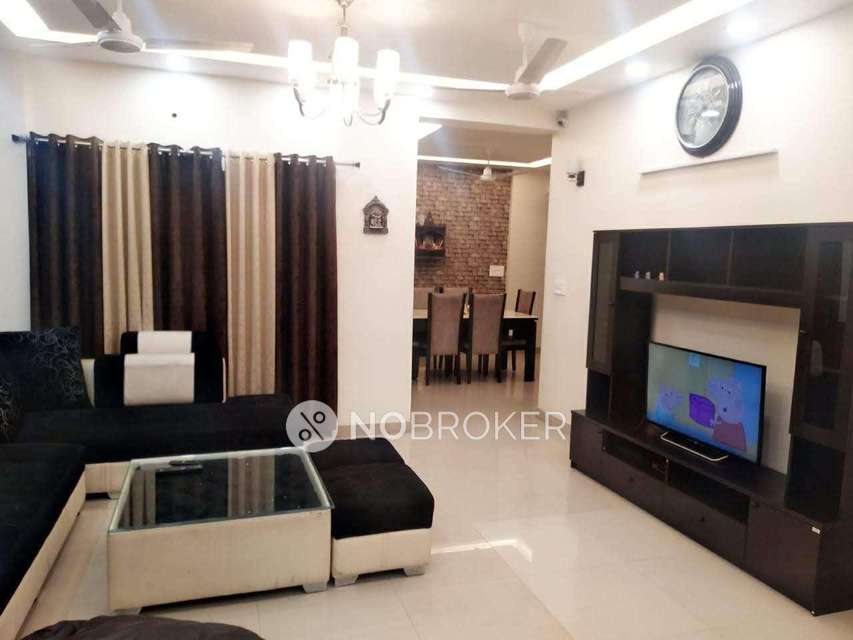 3 BHK Flat In Palm Grove Heights,   For Sale  In Sectir 52