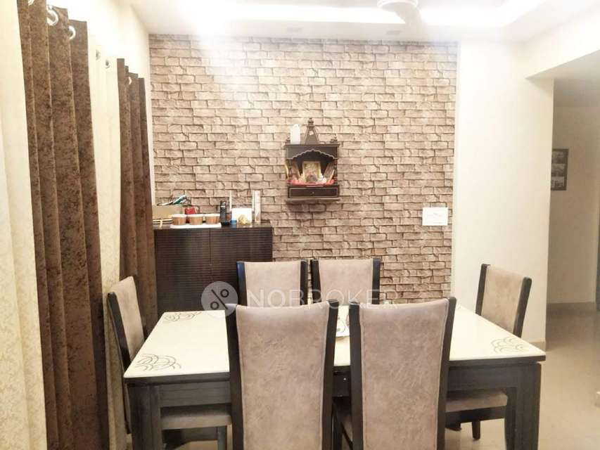 3 BHK Flat In Palm Grove Heights,   For Sale  In Sectir 52