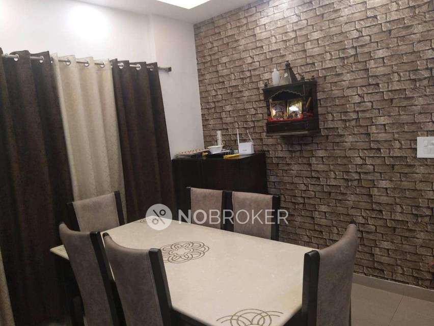 3 BHK Flat In Palm Grove Heights,   For Sale  In Sectir 52