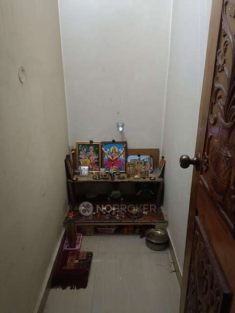 2 BHK Flat In Sree Harika Towers, Miyapur For Sale  In Miyapur