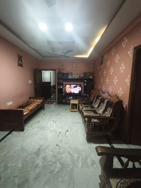 2 BHK Flat In Rajeshwari Manor For Sale  In Kumaraswamy Layout