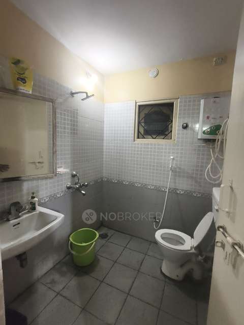 2 BHK Flat In Rajeshwari Manor For Sale  In Kumaraswamy Layout