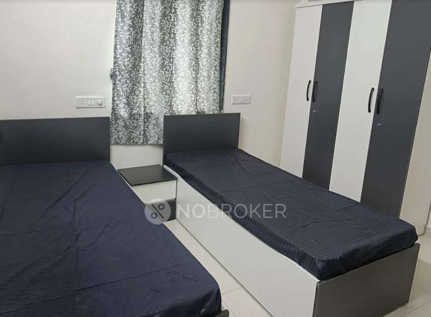 PG for Girls in Karvenagar