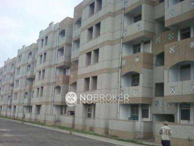 2 BHK Flat In Dda Lig Flat For Sale  In Pitampura