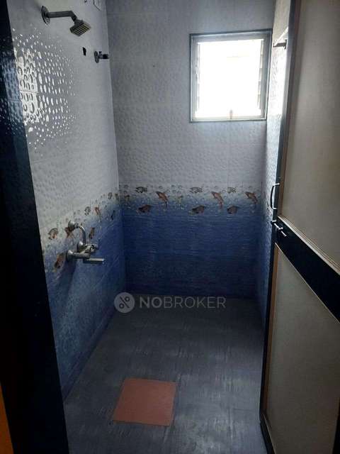 2 BHK Flat In Navratna Housing Society for Rent  In Lohegaon