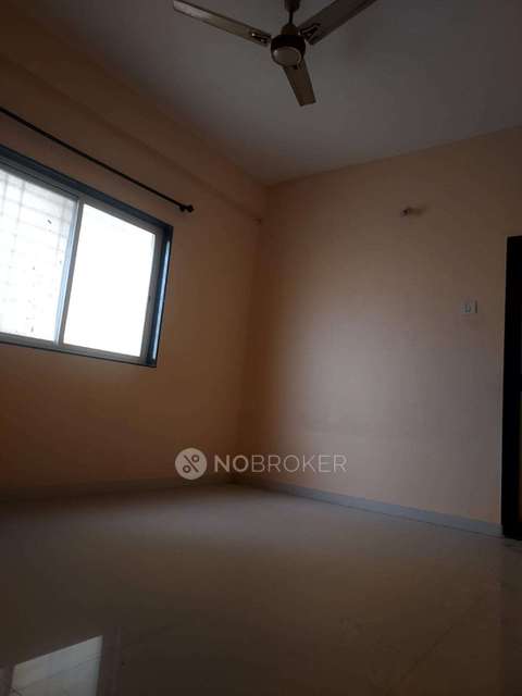 2 BHK Flat In Navratna Housing Society for Rent  In Lohegaon