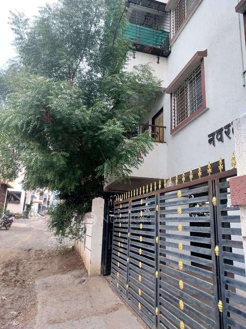 2 BHK Flat In Navratna Housing Society for Rent  In Lohegaon