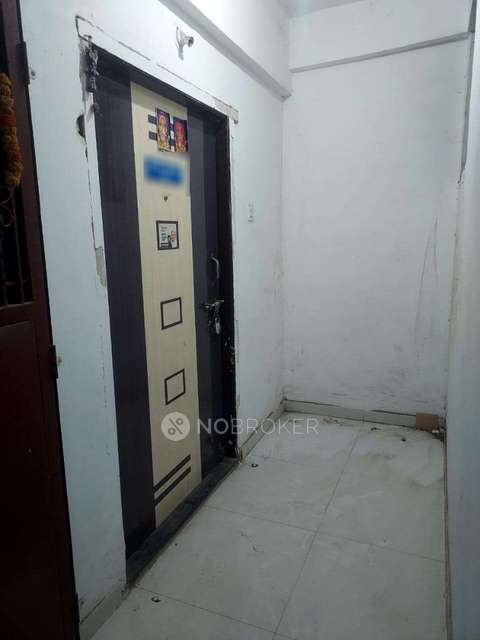 2 BHK Flat In Navratna Housing Society for Rent  In Lohegaon