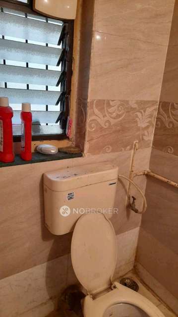 2 BHK Flat In Chandra Nagari for Rent In Gultekadi