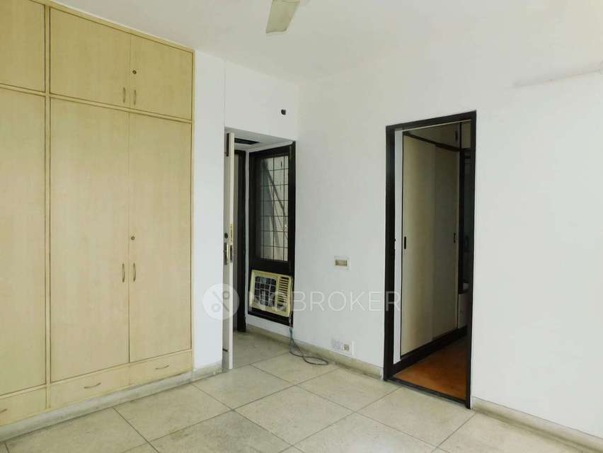 3 BHK Flat In Safdarjung Development Area For Sale  In Safdarjung Development Area