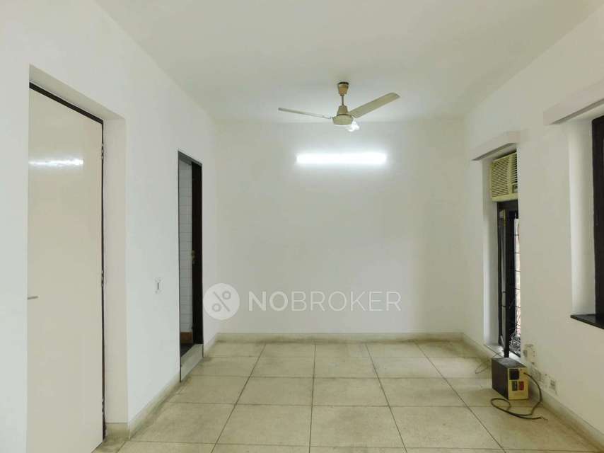 3 BHK Flat In Safdarjung Development Area For Sale  In Safdarjung Development Area