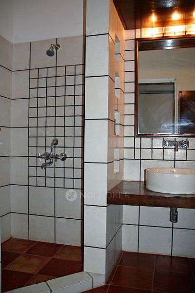 3 BHK Flat In Safdarjung Development Area For Sale  In Safdarjung Development Area