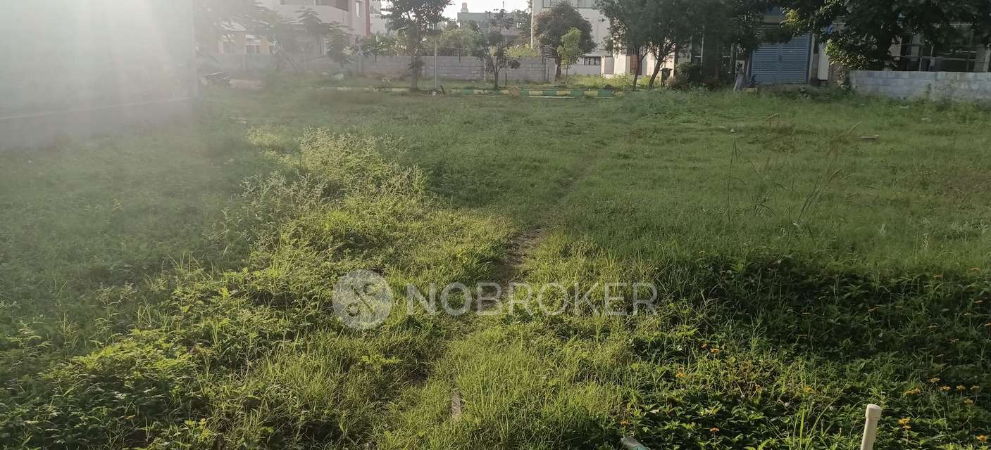 Plot For Sale  In Sizzle Meadows In Konadasapura