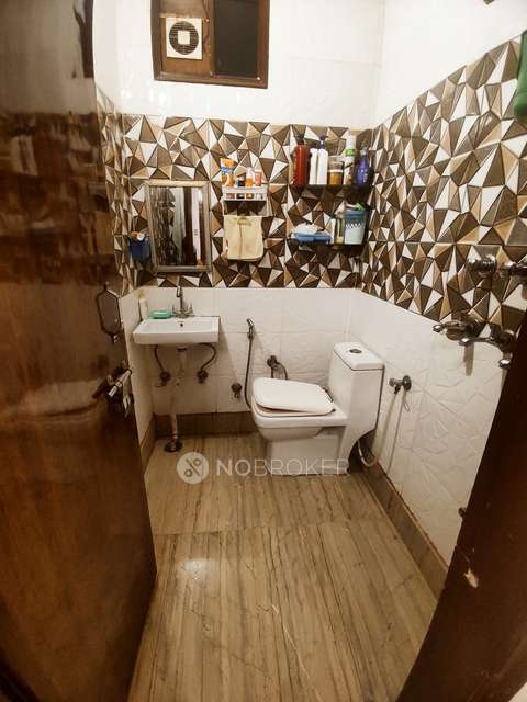 2 BHK Flat In G1 455 For Sale  In Uttam Nagar