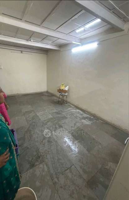 Commercial Property in Bhawani Peth, Pune for Rent 