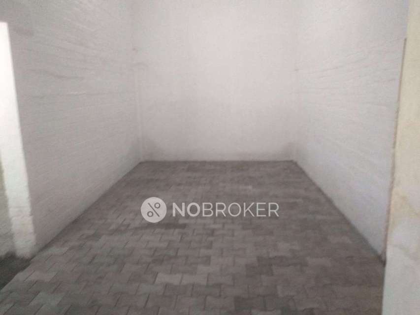 Godown/Warehouse in Tondiarpet, Chennai for sale 