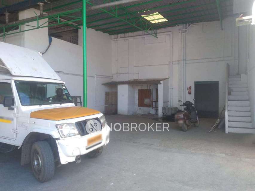 Godown/Warehouse in Tondiarpet, Chennai for sale 