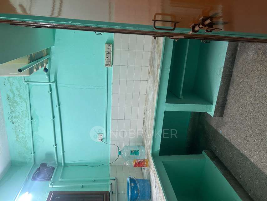 2 BHK Villa In Rail Nagar Flat Owners Association for Rent  In Koyambedu, Chennai