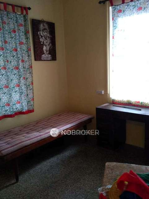 2 BHK Flat In Sadanand Classic For Sale  In Khar West