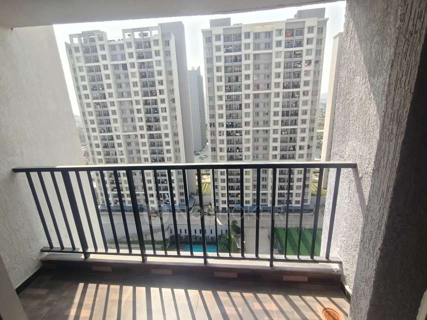2 BHK Flat In Kolte Patil Life Republic Sector R10 Universe for Rent  In  Pimpri-chinchwad