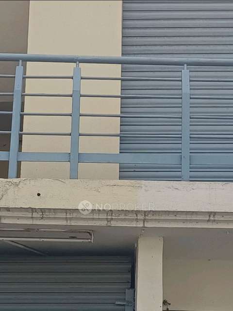 Shop in Mallathahalli, Bangalore for sale 