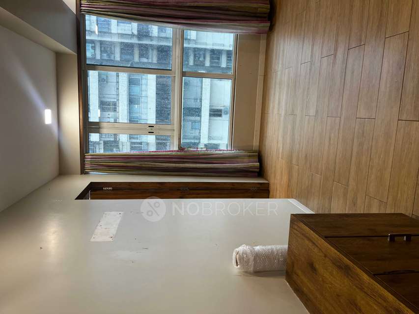 3 BHK Flat In Shree Siddhivinayak Towers For Sale  In Kandivali West