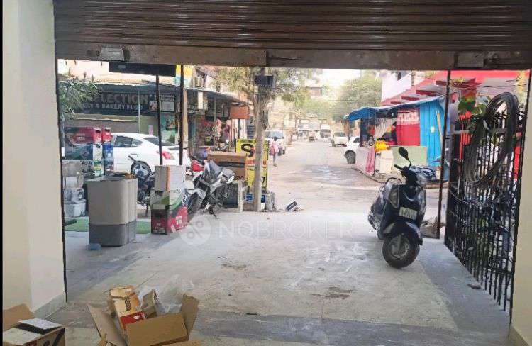 Shop in Shalimar Garden Extension I, Shalimar Garden, Ghaziabad for sale 