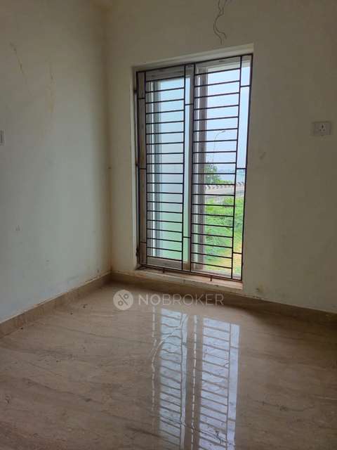 2 BHK Flat In S P Merlom For Sale  In Korattur