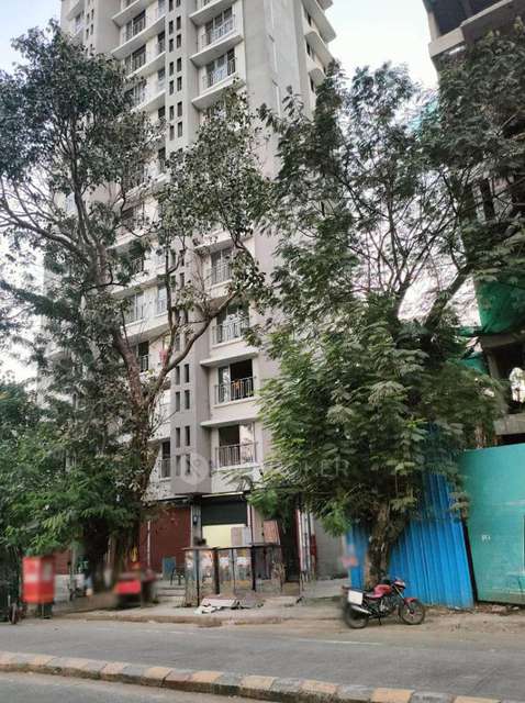 1 BHK Flat In Rishabh Apartment For Sale  In  Malad West