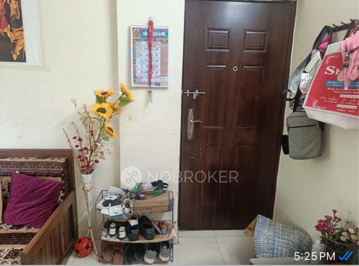 Single Room for Female In 2 BHK  In Gardenia Residency In Hadapsar, Pune