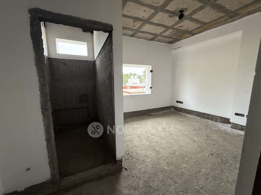 Commercial Property in Baby Nagar, Chennai for sale 