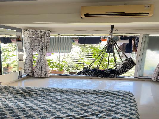 PG for Girls in Kandivali West, 