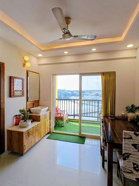 3 BHK Flat In Svamitva Emerald Square For Sale  In Bommasandra Industrial Area