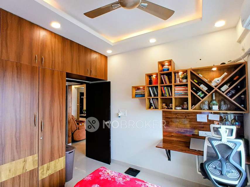 3 BHK Flat In Svamitva Emerald Square For Sale  In Bommasandra Industrial Area