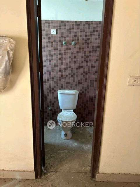 1 BHK Flat In H2o Imperia For Sale  In Knowledge Park V