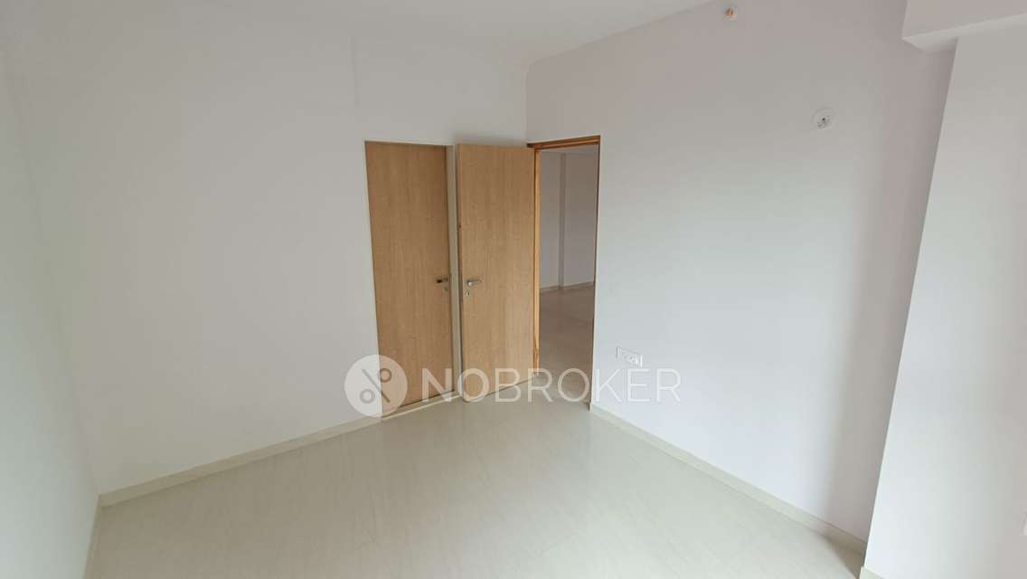 2 BHK Flat In Lodha Regalia For Sale  In Mulund East