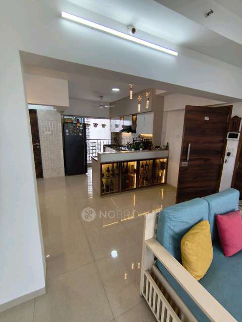 2 BHK Flat In Dimples 19 North For Sale  In Kandivali W